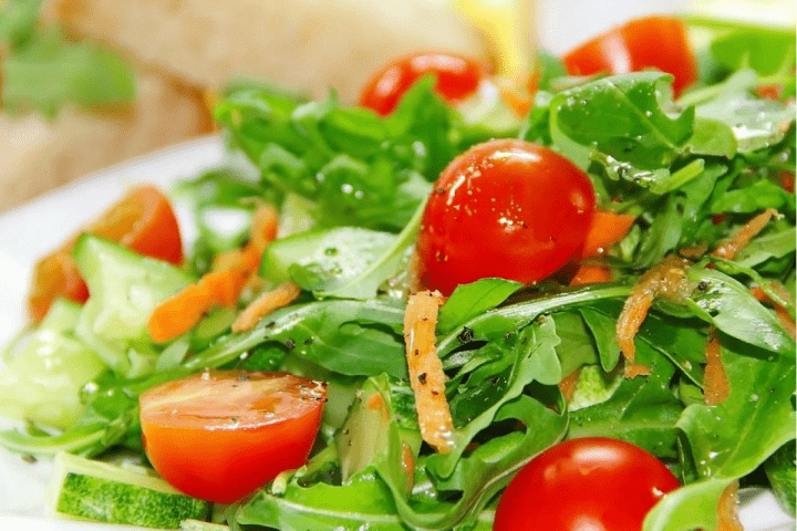 La dieta dell’insalata: Tutto quello che devi assolutamente sapere!